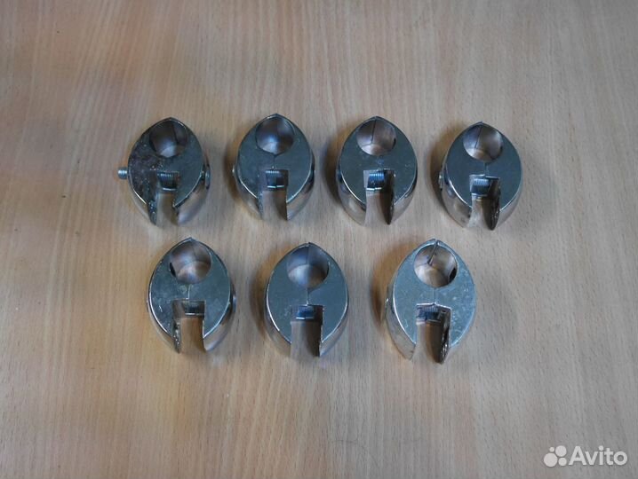 Крепление для полочек из стекла или дсп