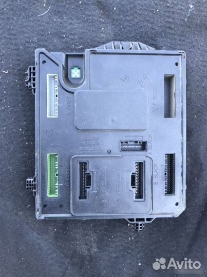 Блок комфорта Renault Fluence 1.6