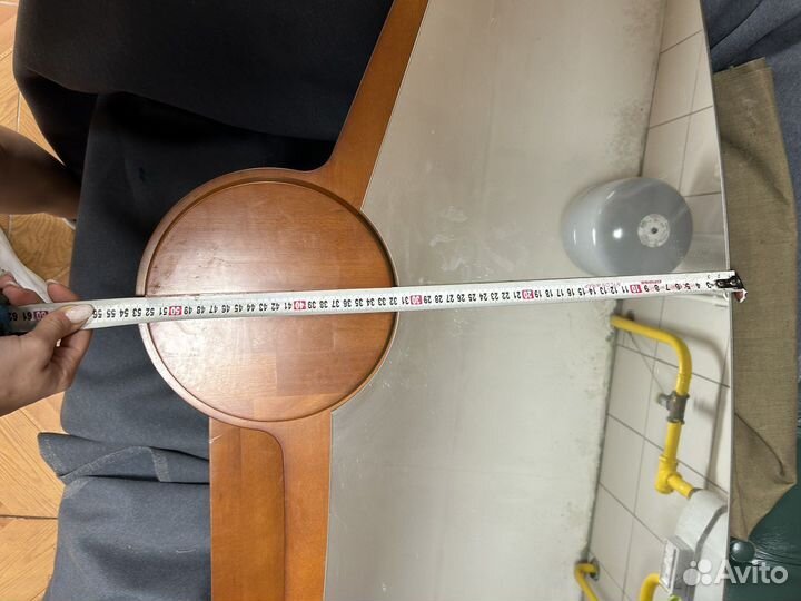 Зеркало с полкой из массива