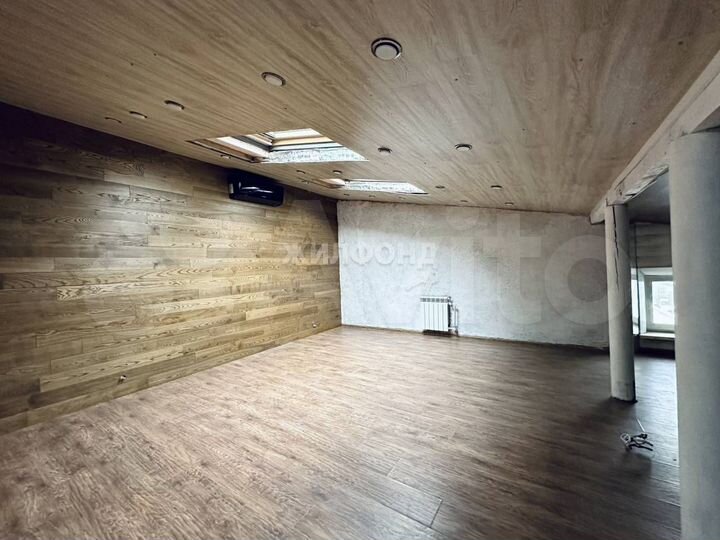 4-к. квартира, 121,7 м², 3/3 эт.