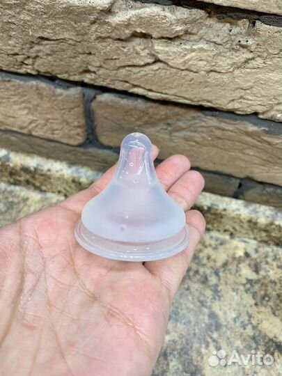 Бутылочки для кормления и прикорма pigeon