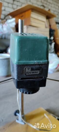 Фотоувеличитель космос