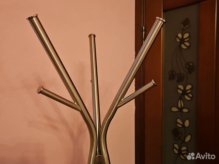 Вешалка для одежды напольная