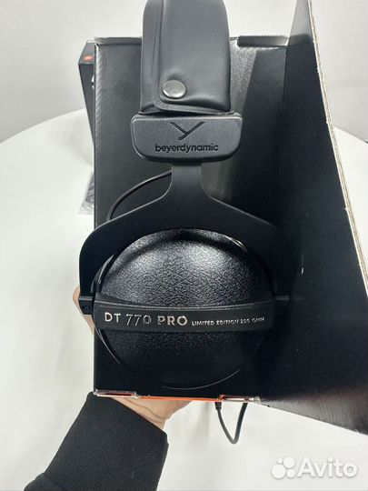 Beyerdynamic dt 770 pro Black LE 250 ом