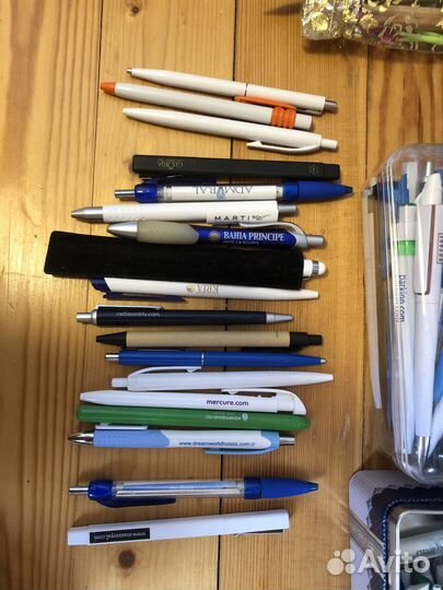 Шариковые ручки с логотипами отелей