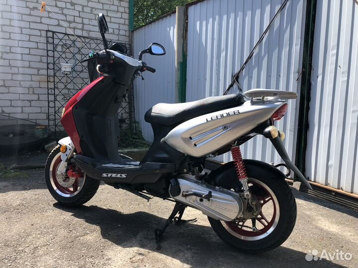 Скутер Stels 50