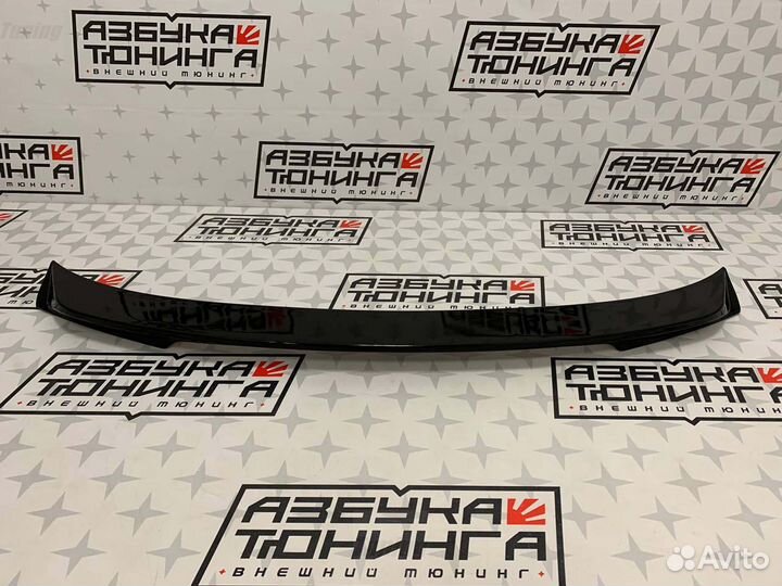 Спойлер под стекло Nissan Patrol (Y62) 19-23г F821