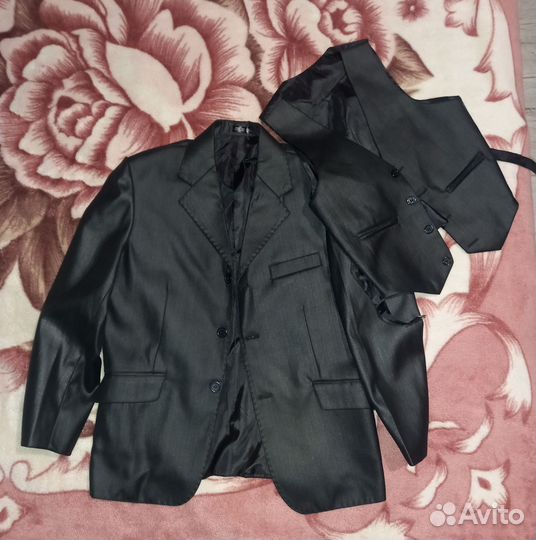 Костюм тройка для мальчика