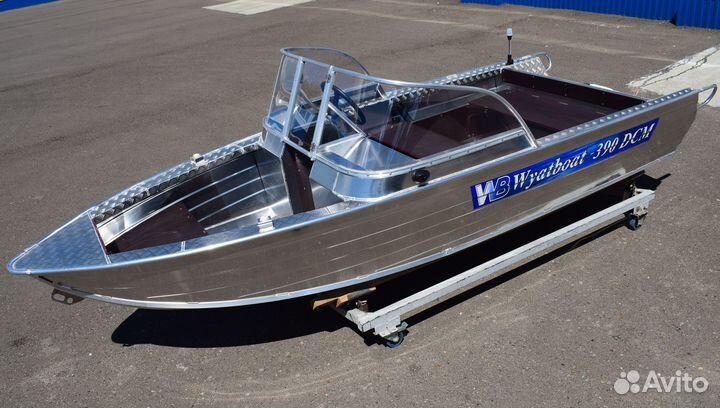 Новая моторная лодка Wyatboat 390 DCM нерегистрат