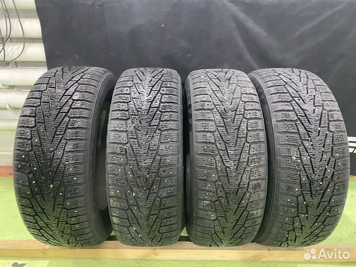 Nokian Tyres Hakkapeliitta 7 SUV 235/60 R18 91B