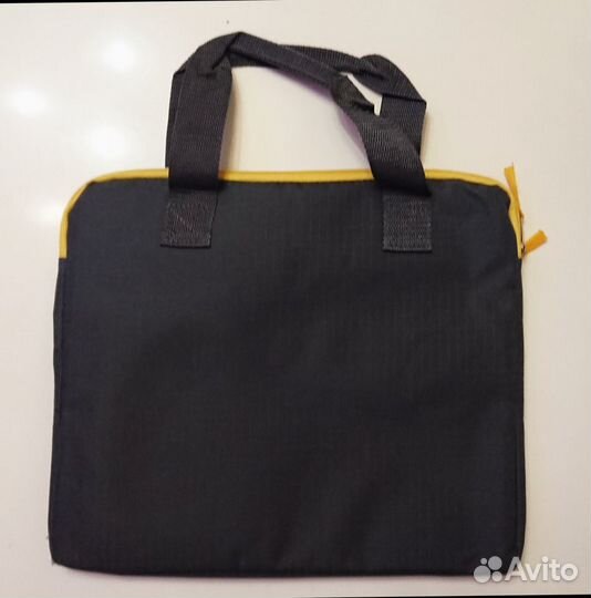 Кейс для документов или ноутбука