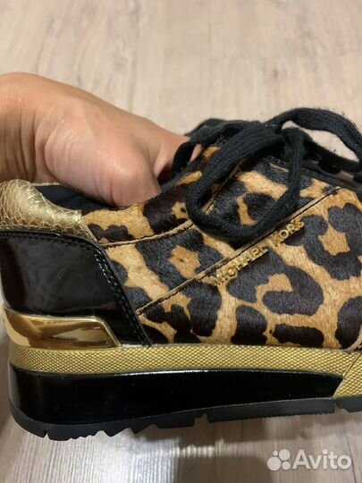 Michael kors кроссовки 39 оригинал