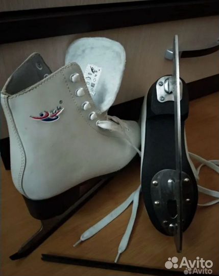 Коньки фигурные 37 размер