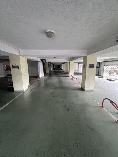 Машиноместо, 16 м²