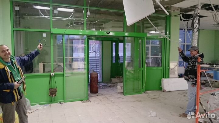 Раздвижные алюминиевые окна, двери, витражи