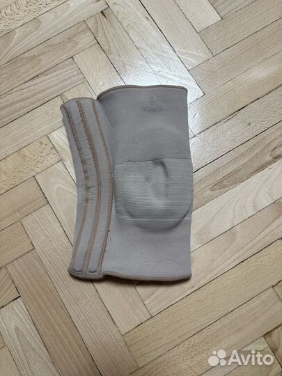 Бандаж на колено Oppo 2438