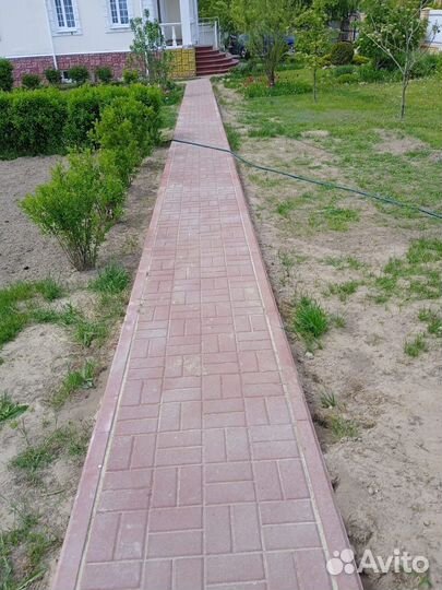 Бригада укладки брусчатки