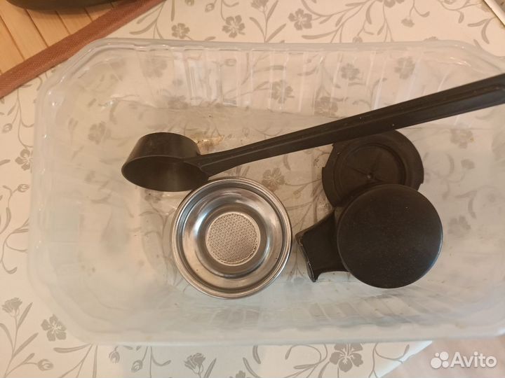 Кофемашина рожковая saeco nina plus