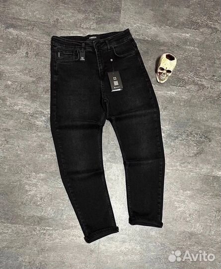 Мужские джинсы широкие – модный выбор для уверенных в себе