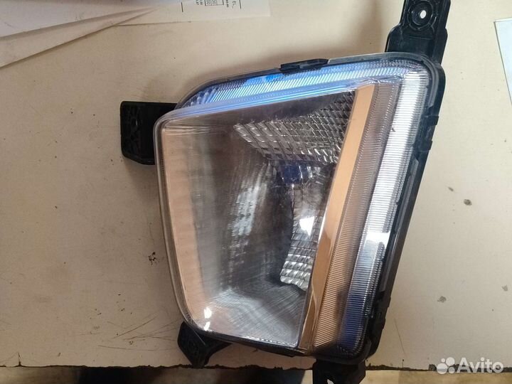 Противотуманная фара левая Hyundai Creta