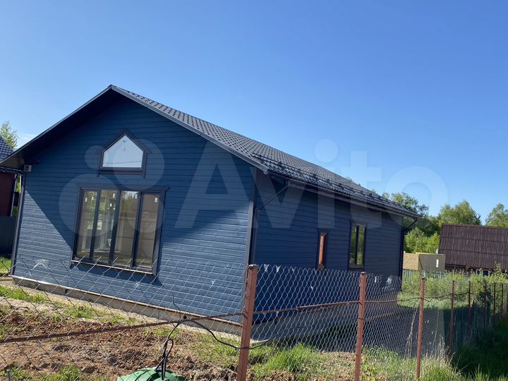 Дом 95 м² на участке 8 сот.