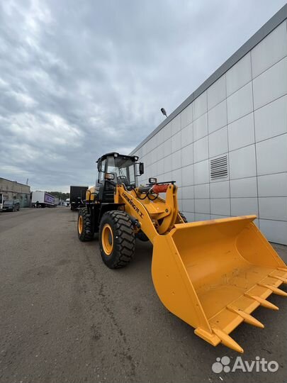 Фронтальный погрузчик Lonking CDM836N, 2023