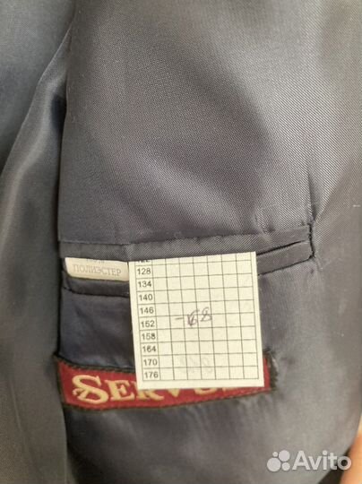 Костюм на мальчика 152 новый