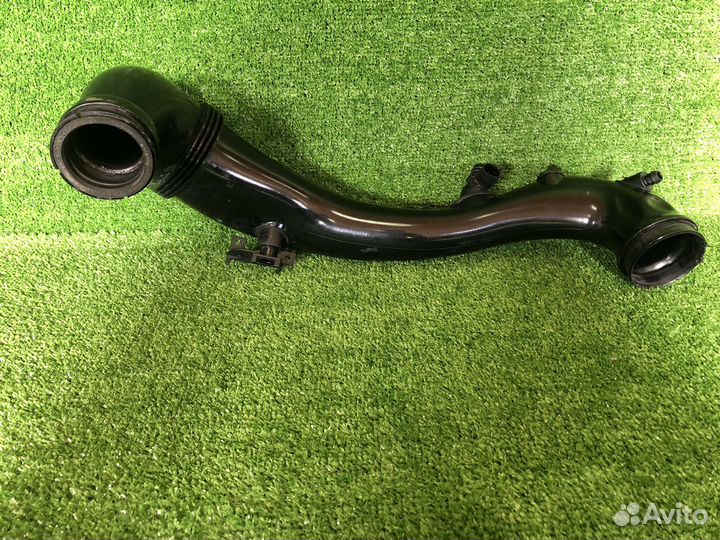 Патрубок воздушного фильтра Mercedes A2740900429