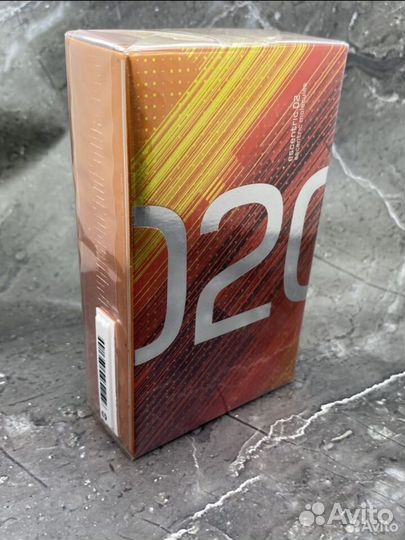 Escentric molecules 02