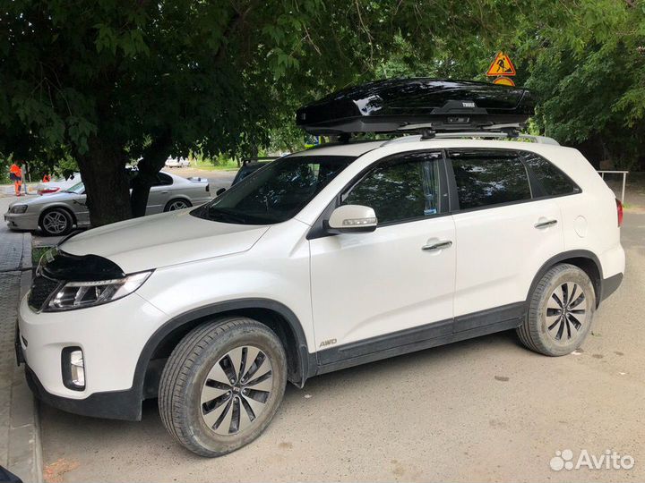 Автобокс багажник на крышу Thule для KIA Sorento