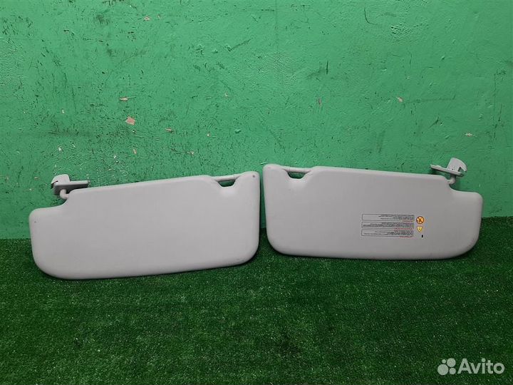 Козырек солнцезащитный (комплект) Nissan Qashqai