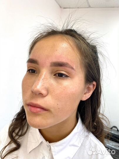 Оформление бровей