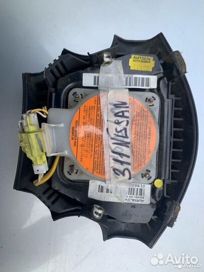 Подушка безопасности водителя Nissan Primera