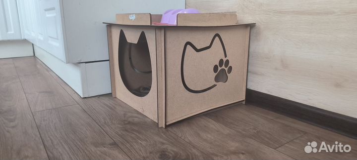 Кошачьи принадлежности