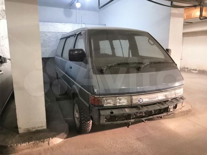 Машиноместо, 12 м²