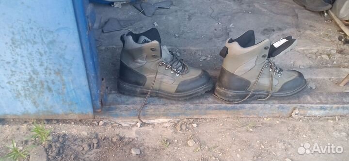 Продам ботинки для вейдерс