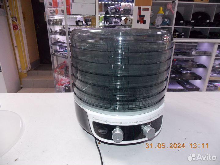 Дегидратор Сушилка для фруктов Волга-9