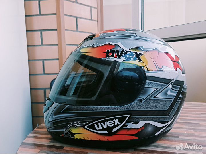 Мотошлем интеграл uvex polycarbon размер 58-57