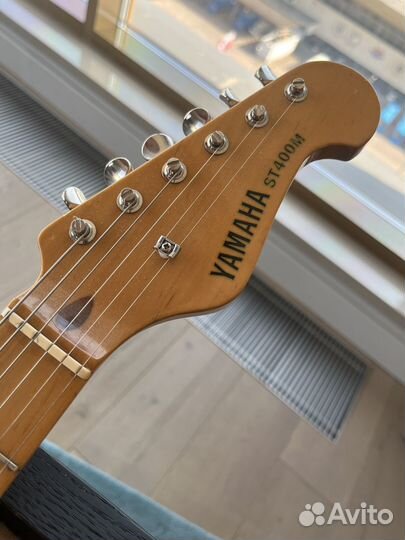 Электрогитара Yamaha ST400M Stratocaster Japan