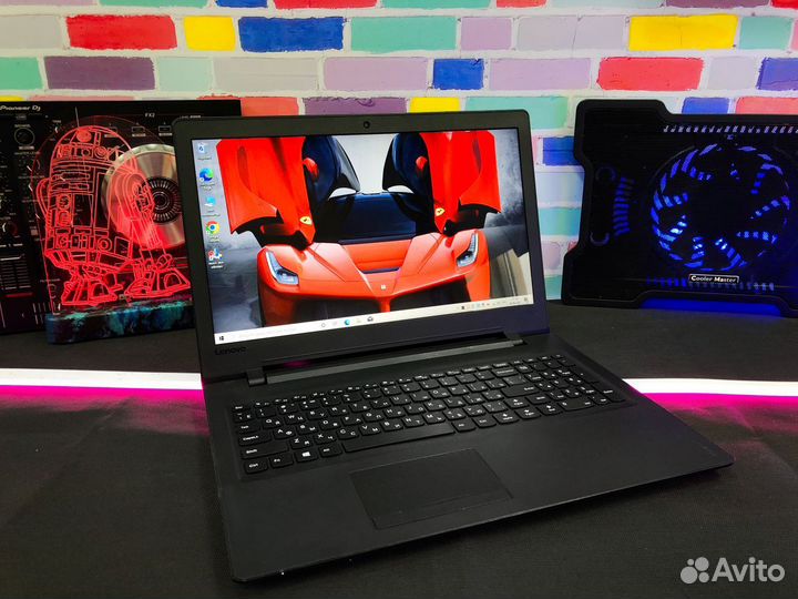 Ноутбук Lenovo Intel Core SSD 15.6“
