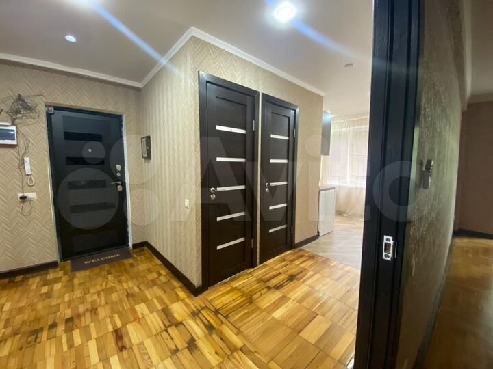 3-к. квартира, 70,1 м², 2/5 эт.