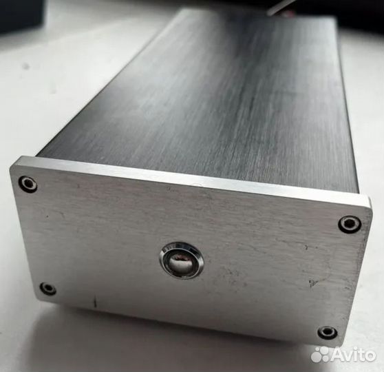 Блок питания фонокорректора Pro-Ject Tube Box DS2