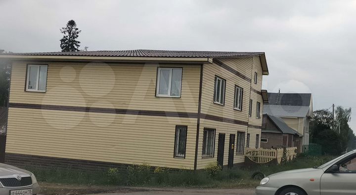 Коттедж 440 м² на участке 10,3 сот.