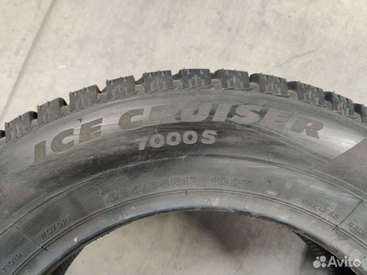 Bridgestone Ice Cruiser 7000S 225/65 R17 102T