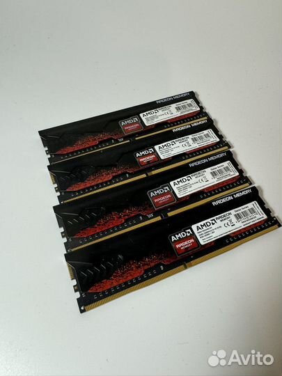 AMD Radeon 32 GB (8/4GB) 3200 MHz