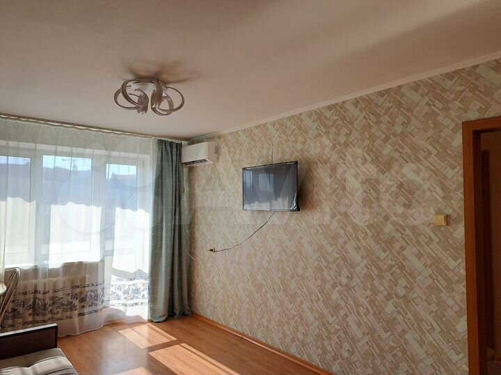 1-к. квартира, 40 м², 8/9 эт.