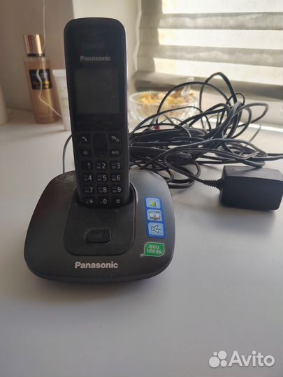 Panasonic телефон