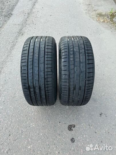 Pirelli P Zero PZ4 265/35 R20 99Y