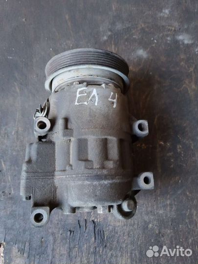 Компрессор кондиционера Hyundai Elantra 4