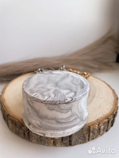 Ароматическая свеча в гипсовом подсвечнике